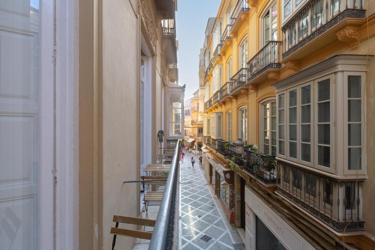 Puerta De Larios: Central Three-Bedroom Apartment With Balconies And Patio Málaga Exterior foto