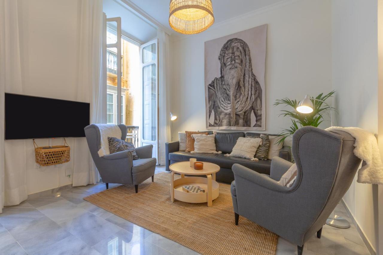 Puerta De Larios: Central Three-Bedroom Apartment With Balconies And Patio Málaga Exterior foto